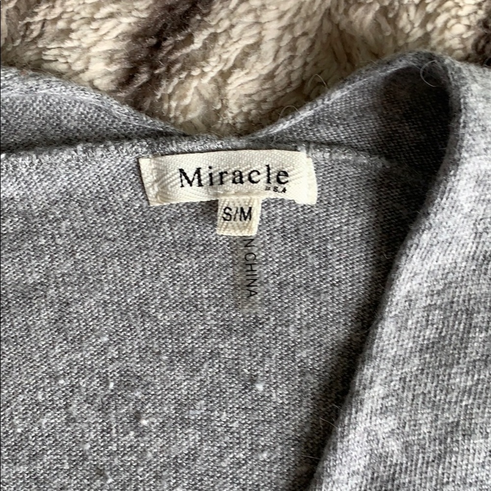Sweater - Picture 3 of 4